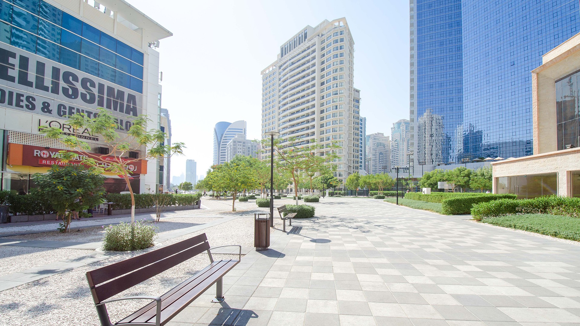 Short Term Rentals in Barsha Things to do in Barsha